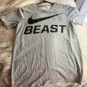 Nike dry fit t -shirt size S